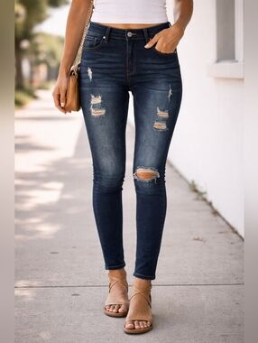 KanCan Dark Indigo Distressed Skinny Leg Raw Hem Jeans Plus Size 3X 22